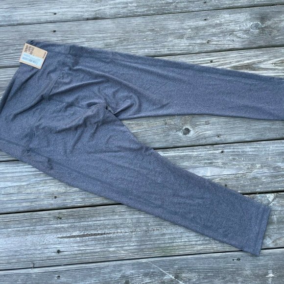 Reebok Women Athletic Capri Pant Gray Charcoal Sport Running Pant Size MM - Picture 5 of 10